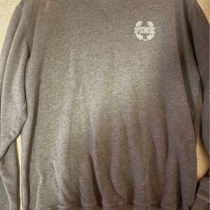 Grey pink crewneck!